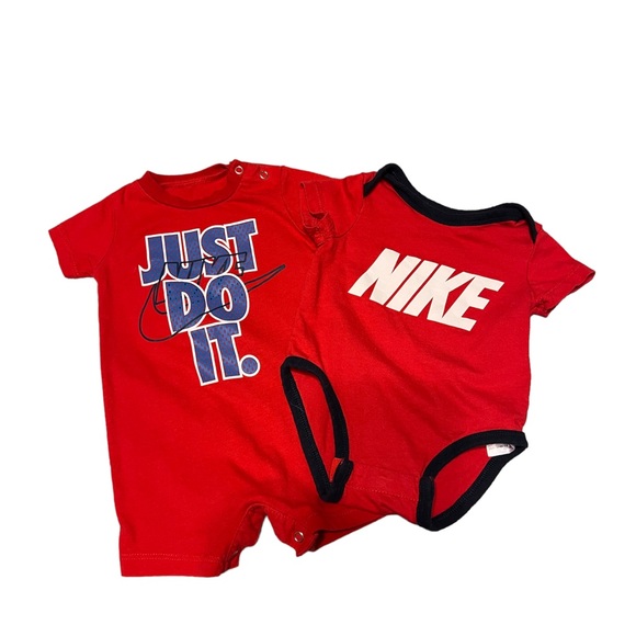 Nike Onesie Bundle - Picture 6 of 6